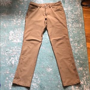Lululemon ABC Pants (Classic Fit)